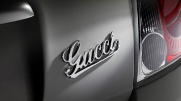 Gucci en la carrocería del Fiat 500.