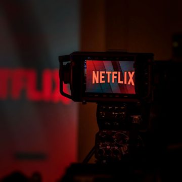 Netflix: demoliendo teles.
