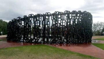 Soberanía Nacional Argentina 2021: Monumento a la Batalla Vuelta de Obligado, San Pedro, Buenos Aires.